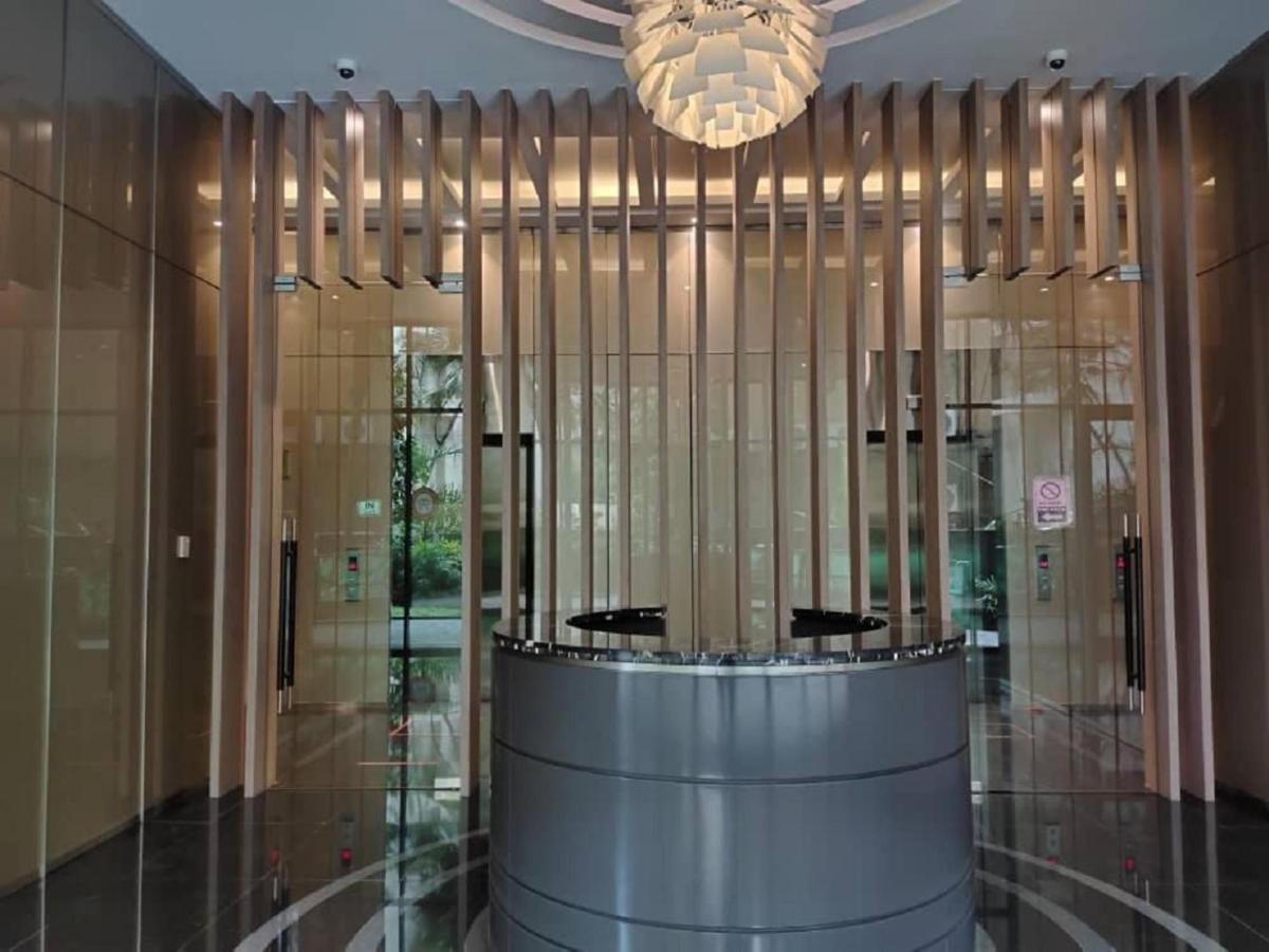The Sky Suites Klcc Kuala Lumpur Exterior photo
